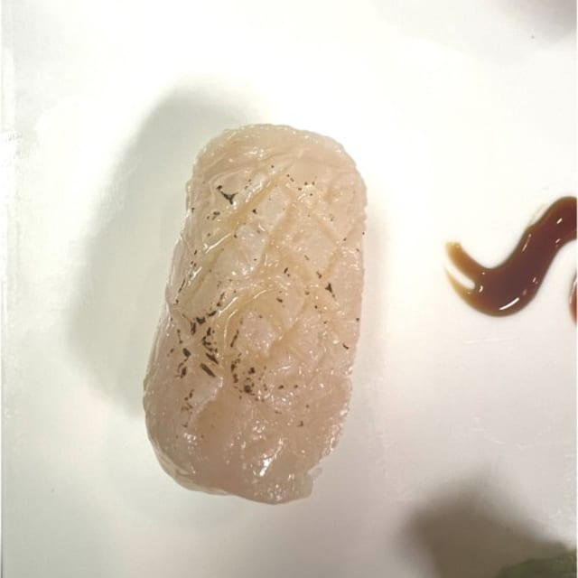 Scallop (Hottate).