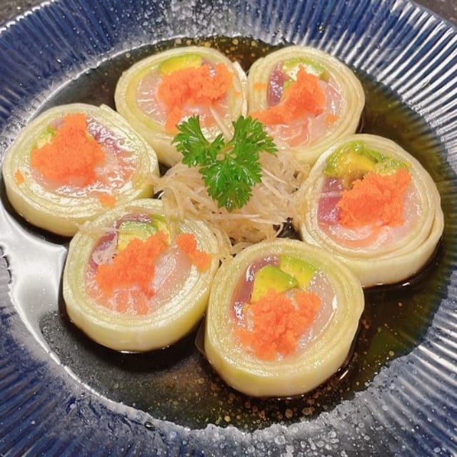 Rainbow Naruro.