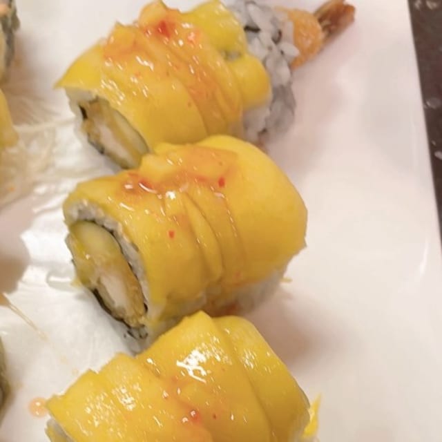 Sweet Mango Roll.